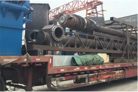 港に適用される 1200t/h ねじ船のアンローダー